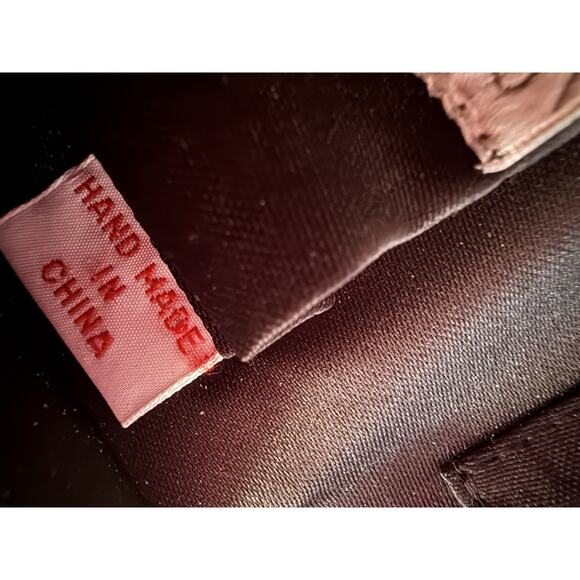 Vintage 80’s Lord and Taylor Black Textured Small Rope Tassel Crossbody Bag - Picture 10 of 12